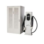 Centralized power cabinet for split-type DC fast charging system